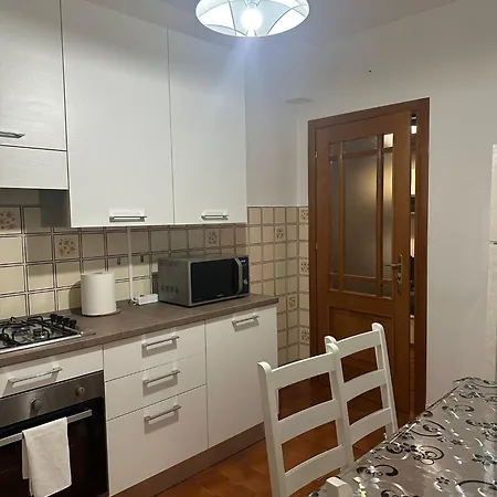 Sacro Cuore 아파트 노바라